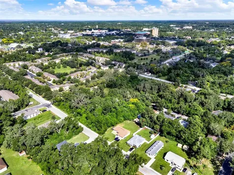 S Garfield Avenue Deland FL 32724