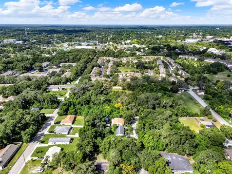 S Garfield Avenue Deland FL 32724