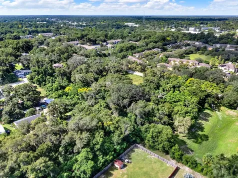 S Garfield Avenue Deland FL 32724