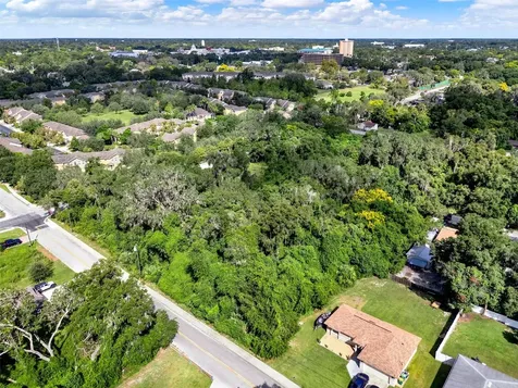 S Garfield Avenue Deland FL 32724