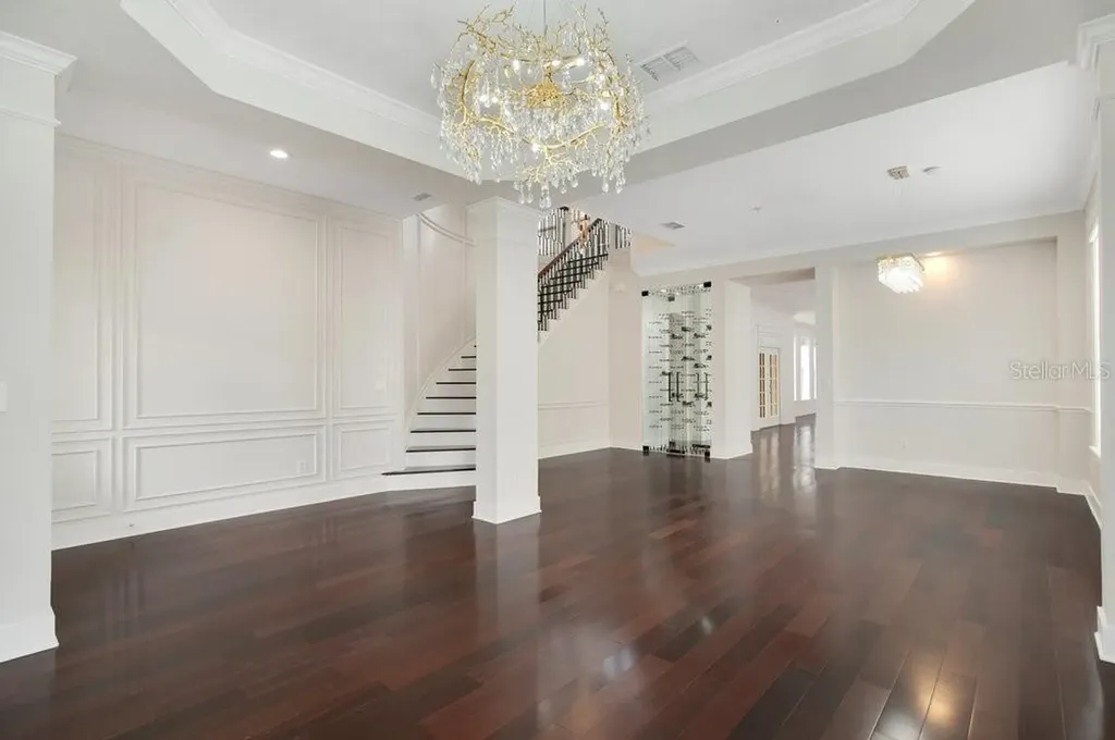 1131 Fern Avenue Orlando FL 32814