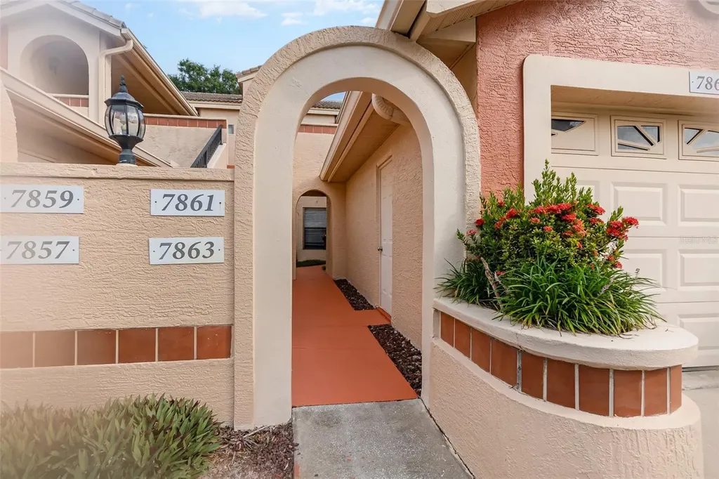 7863 Sugar Bend Drive Orlando FL 32819