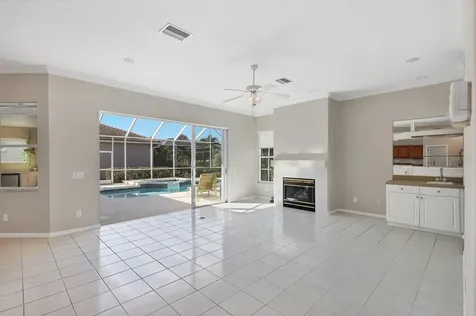 8708 Grey Oaks Avenue Sarasota FL 34238