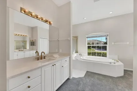 8708 Grey Oaks Avenue Sarasota FL 34238