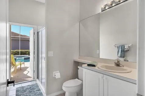 8708 Grey Oaks Avenue Sarasota FL 34238