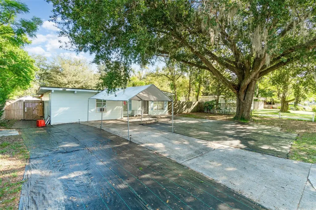306 Fairmont Drive Sanford FL 32773