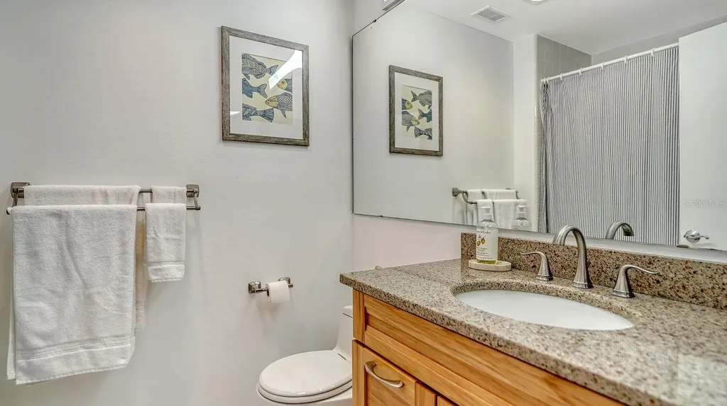 1922 Harbourside Drive Longboat Key FL 34228
