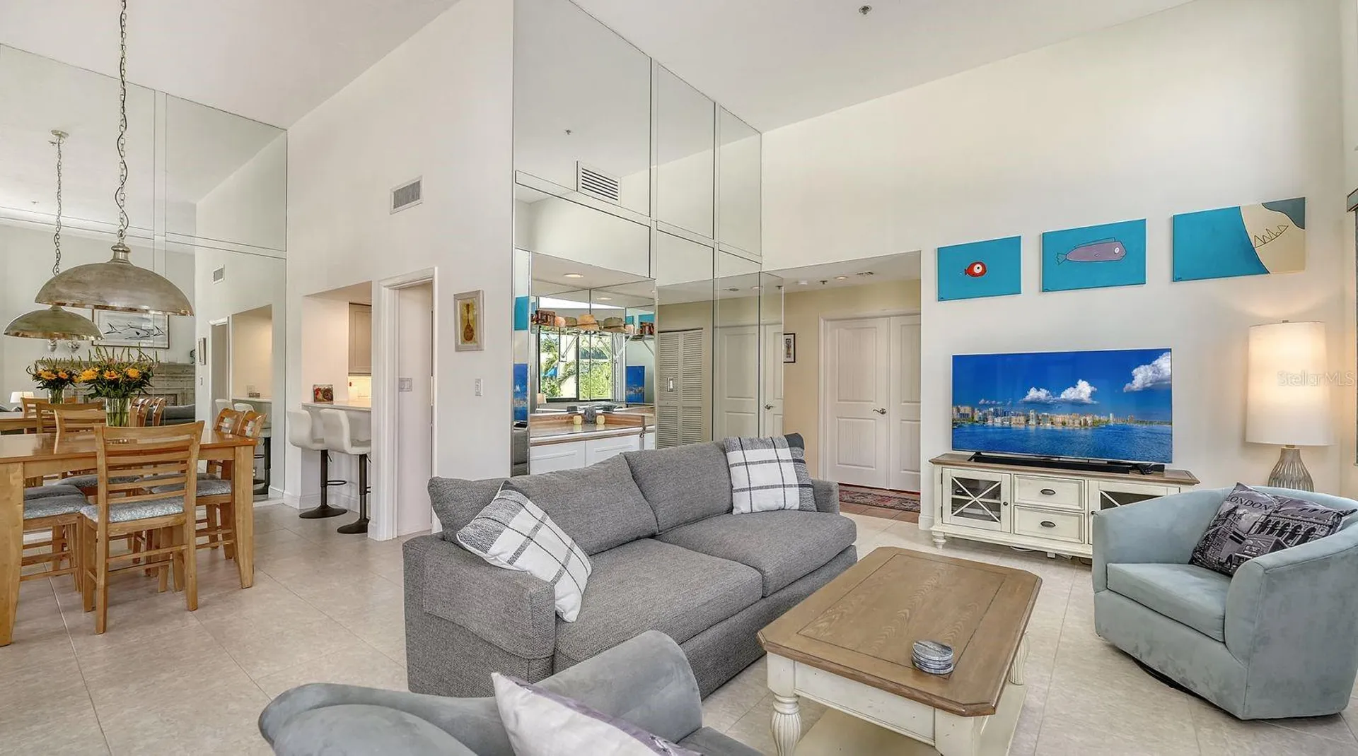 1922 Harbourside Drive Longboat Key FL 34228