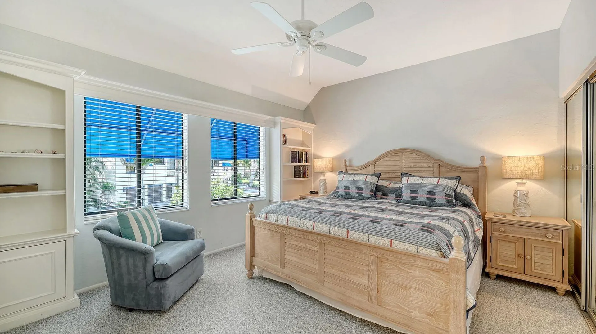 1922 Harbourside Drive Longboat Key FL 34228
