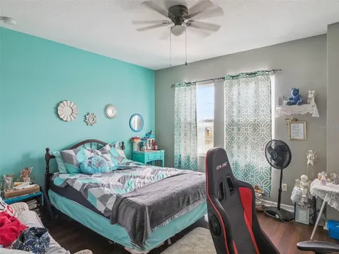 2566 Limerick Circle Grand Island FL 32735