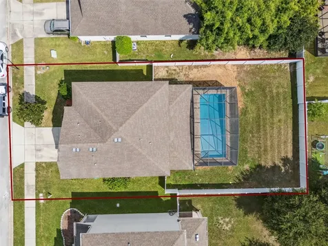2566 Limerick Circle Grand Island FL 32735