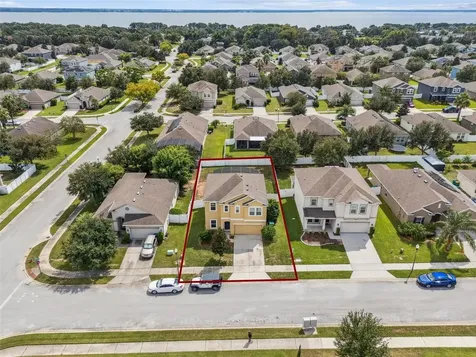 2566 Limerick Circle Grand Island FL 32735