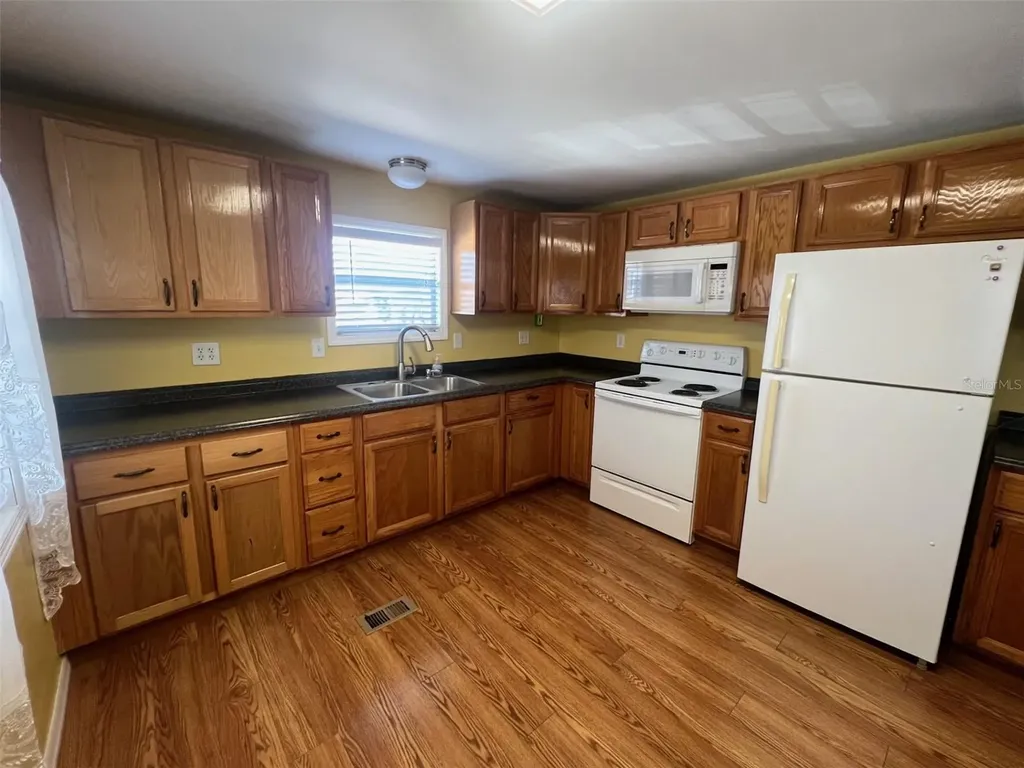 11300 124th Avenue Largo FL 33778