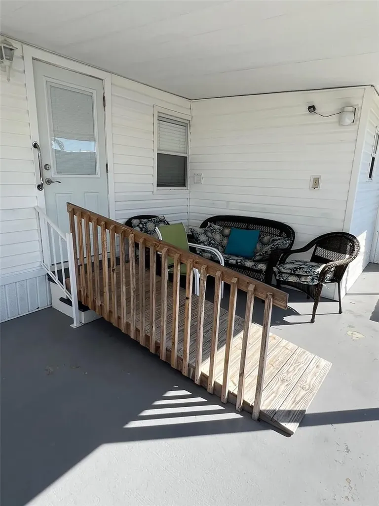 11300 124th Avenue Largo FL 33778