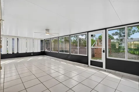 3220 Fairmount Drive Holiday FL 34691