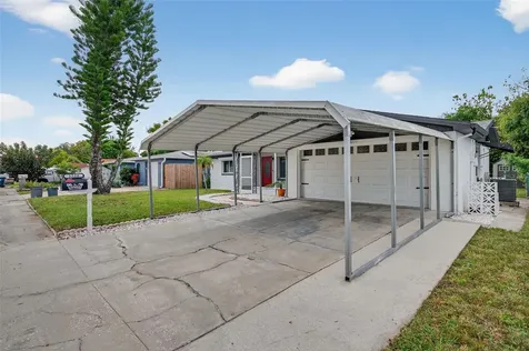 3220 Fairmount Drive Holiday FL 34691