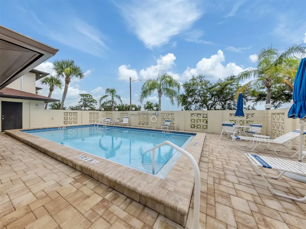 361 Airport Avenue E Venice FL 34285