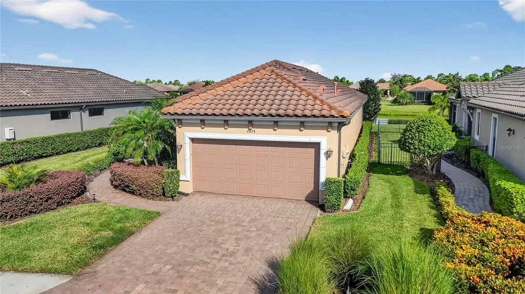 4828 Heinman Cove Palmetto FL 34221