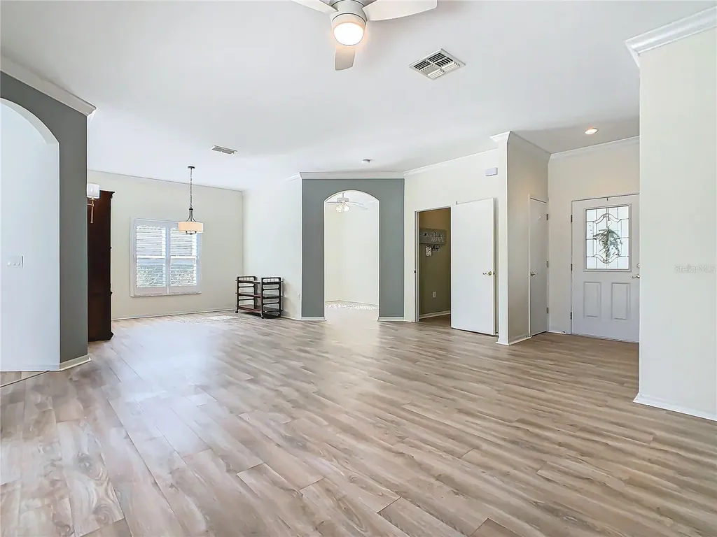 243 New River Drive Kissimmee FL 34759