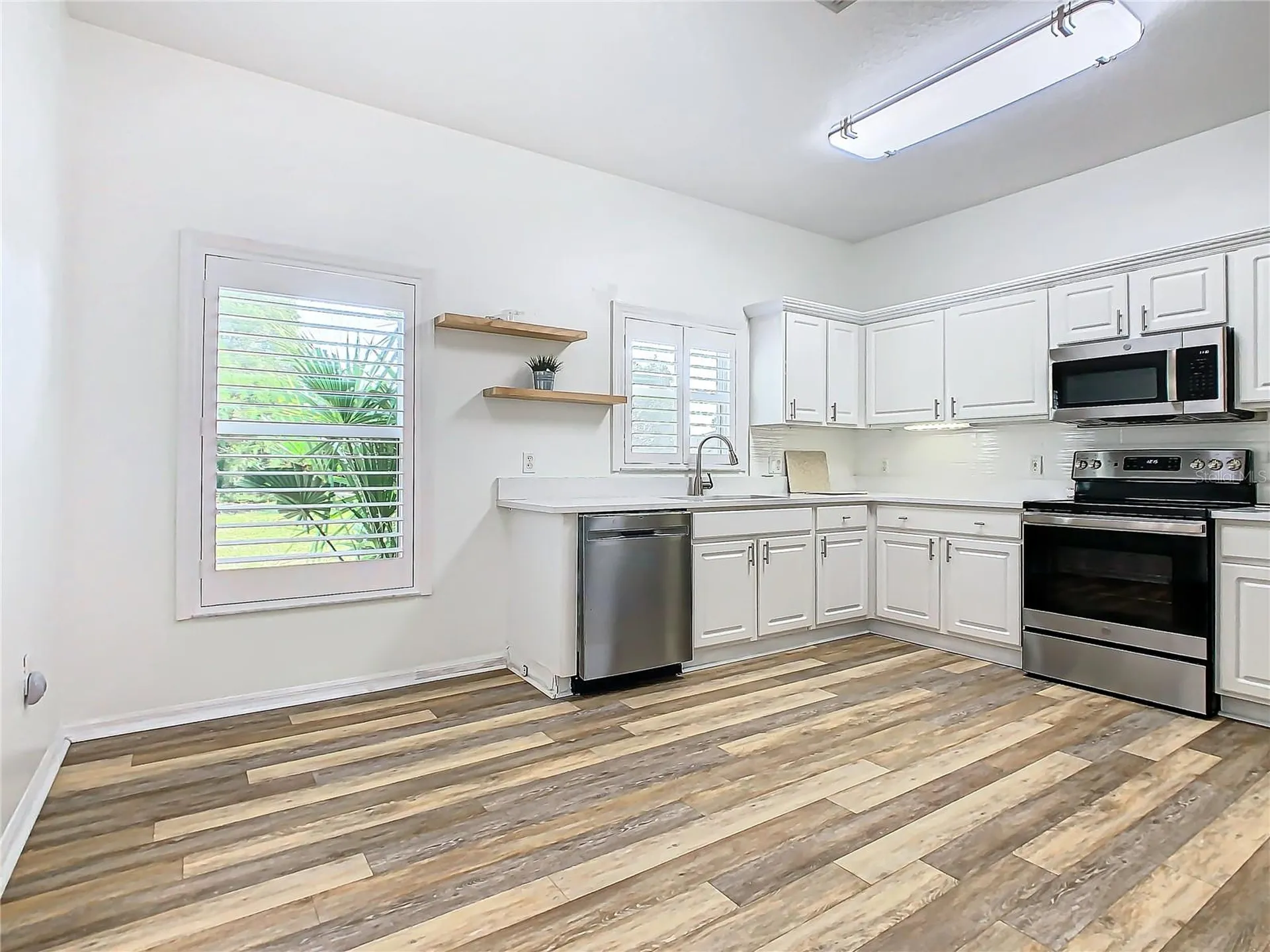 243 New River Drive Kissimmee FL 34759