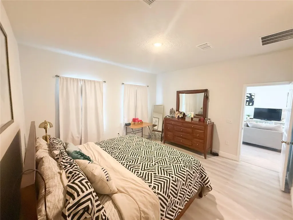 25 Zinnia Lane E Kissimmee FL 34759