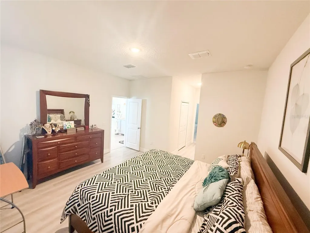 25 Zinnia Lane E Kissimmee FL 34759
