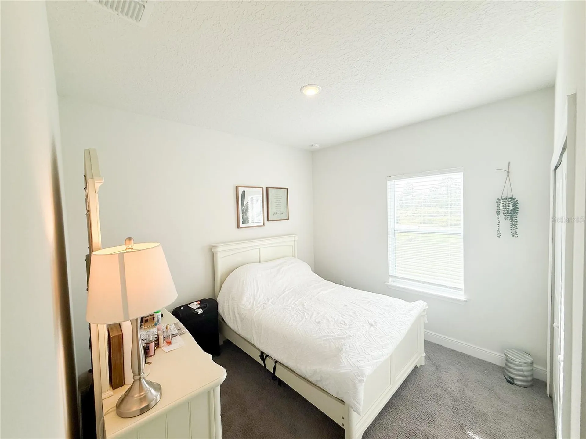 25 Zinnia Lane E Kissimmee FL 34759