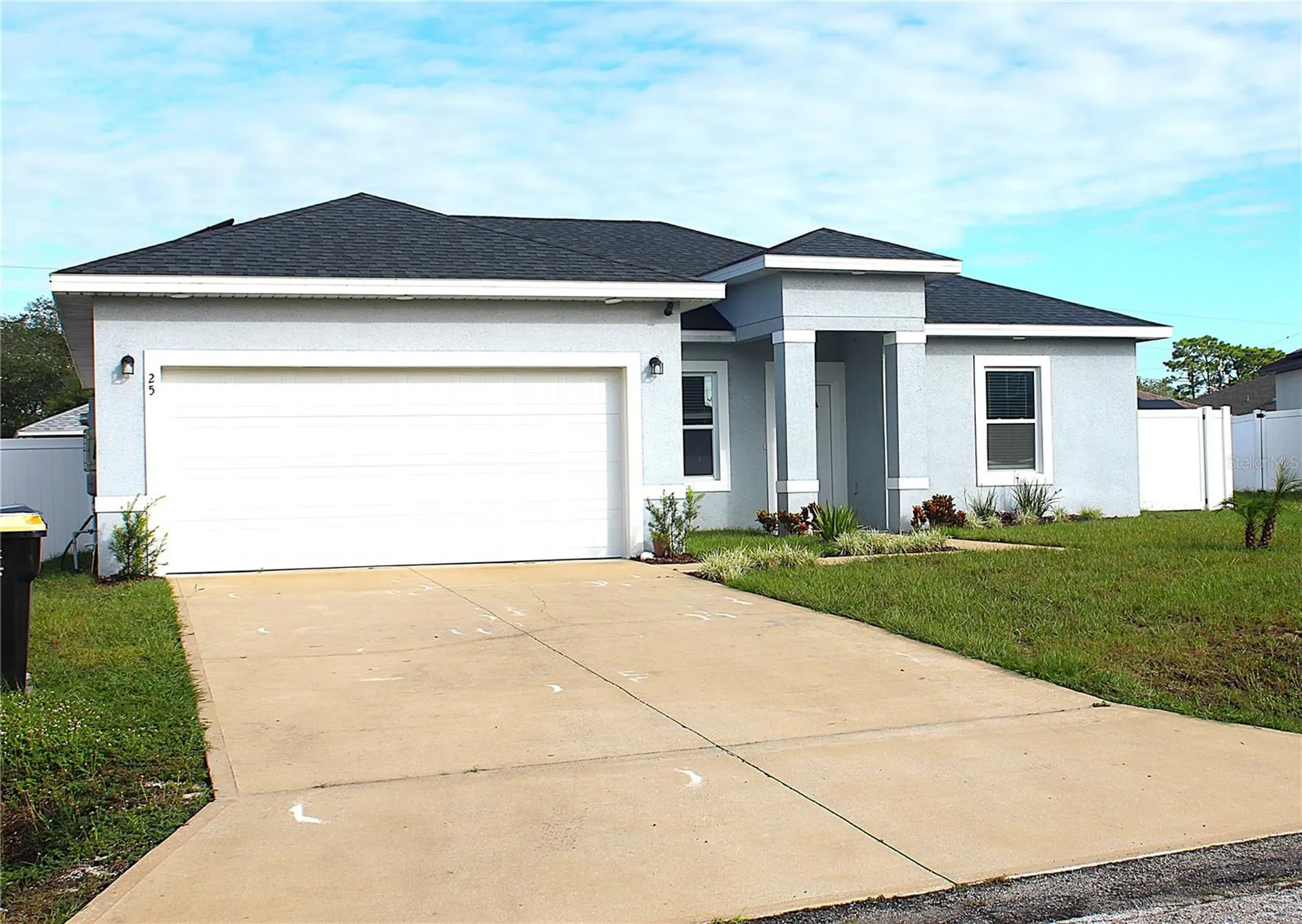 25 Zinnia Lane E Kissimmee FL 34759