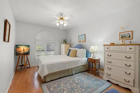 4060 Salem Square Parkway Palm Harbor FL 34685