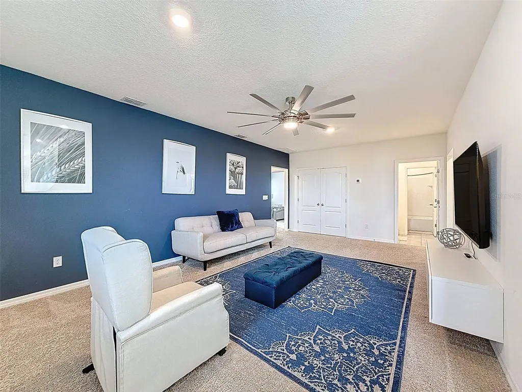 7511 Oakmoss Loop Davenport FL 33837