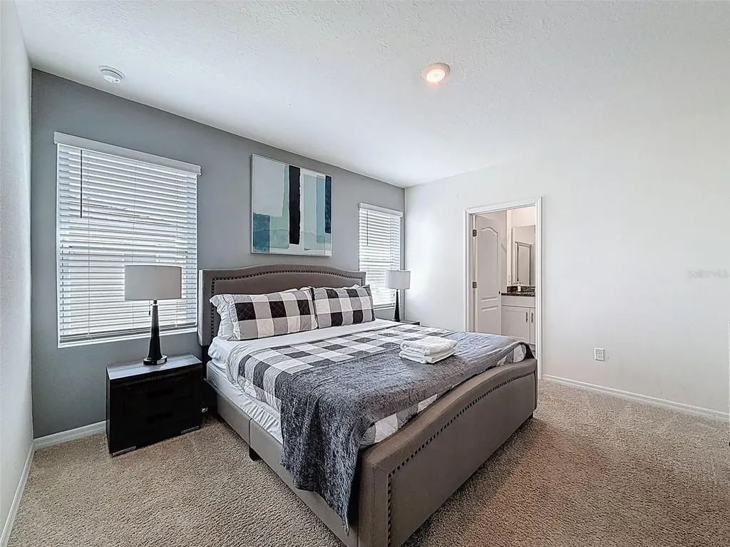 7511 Oakmoss Loop Davenport FL 33837