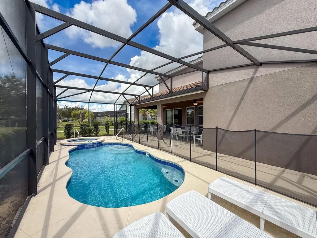 7511 Oakmoss Loop Davenport FL 33837