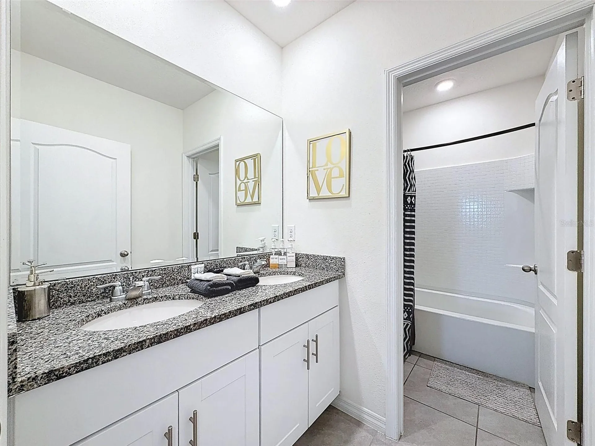 7511 Oakmoss Loop Davenport FL 33837