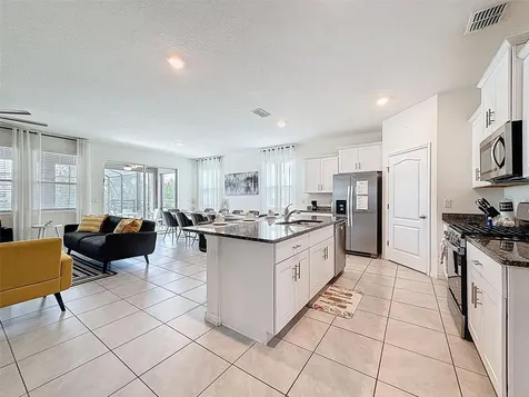 7511 Oakmoss Loop Davenport FL 33837