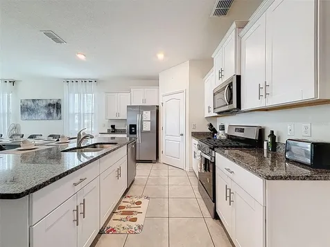 7511 Oakmoss Loop Davenport FL 33837