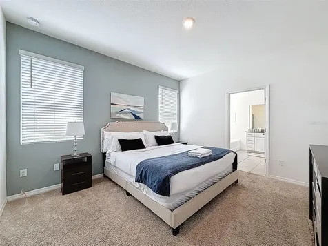 7511 Oakmoss Loop Davenport FL 33837