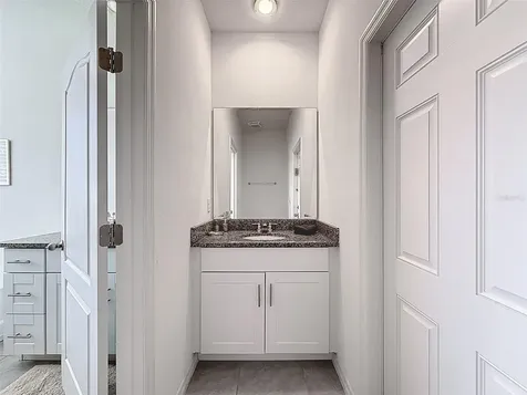 7511 Oakmoss Loop Davenport FL 33837