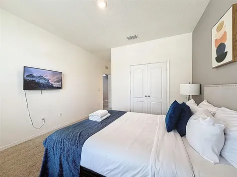7511 Oakmoss Loop Davenport FL 33837