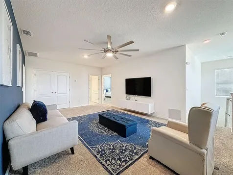7511 Oakmoss Loop Davenport FL 33837