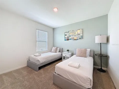 7511 Oakmoss Loop Davenport FL 33837