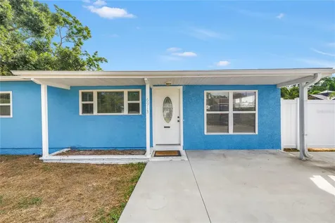 6913 Onyx Drive N St Petersburg FL 33702