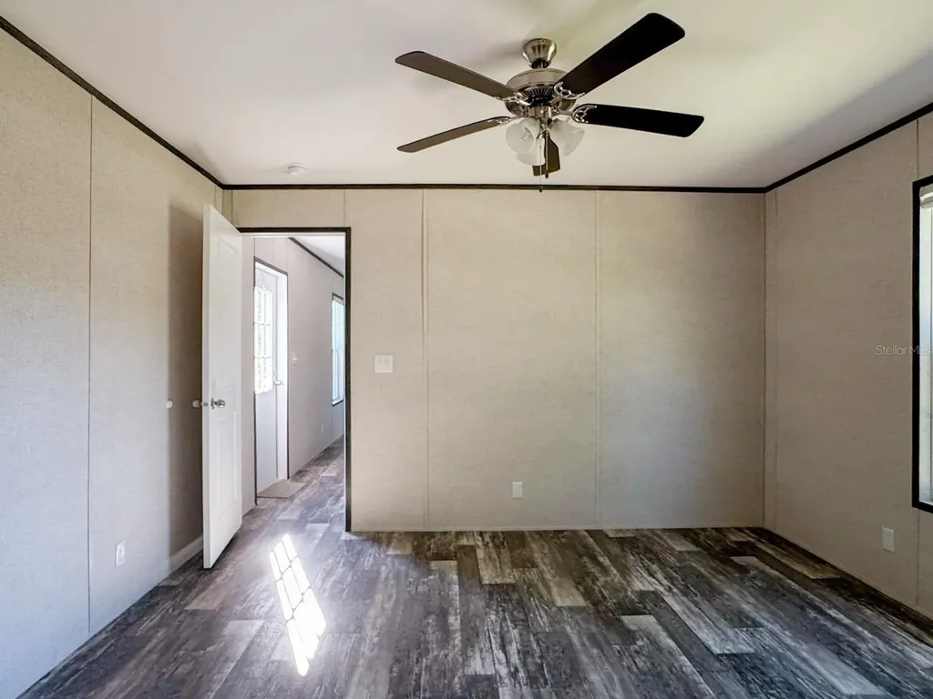 9448 Rousseau Street Webster FL 33597