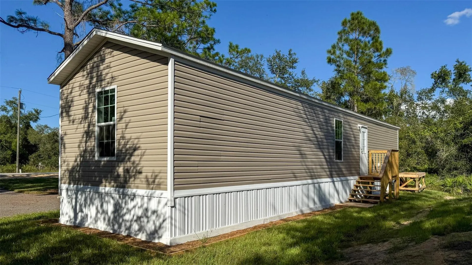 9448 Rousseau Street Webster FL 33597