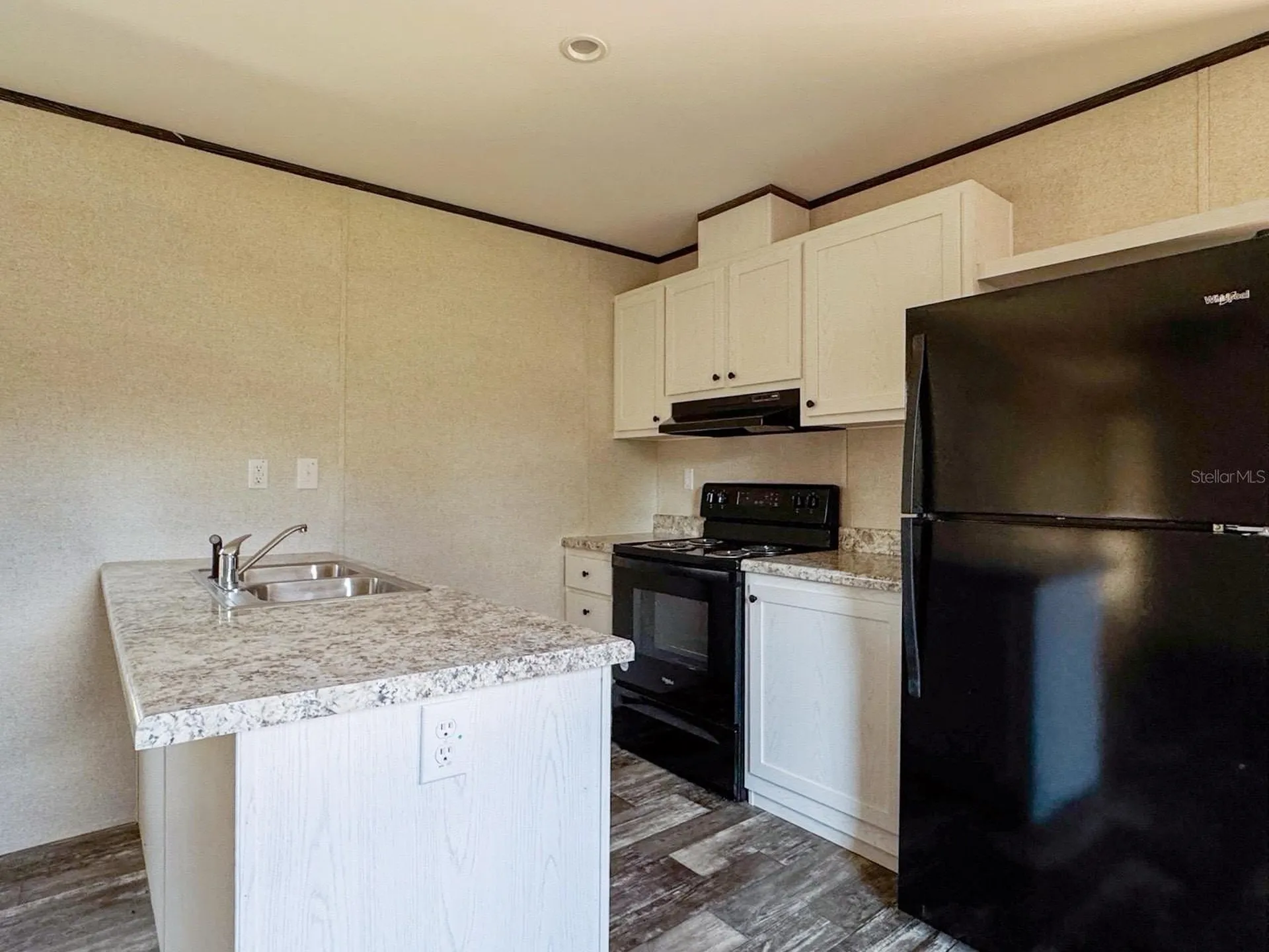 9448 Rousseau Street Webster FL 33597