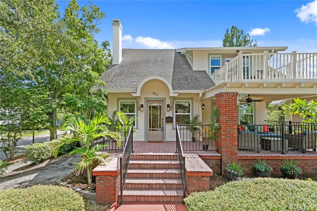 850 13th Avenue N St Petersburg FL 33701