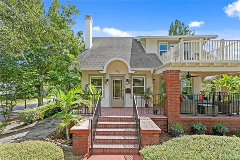 850 13th Avenue N St Petersburg FL 33701