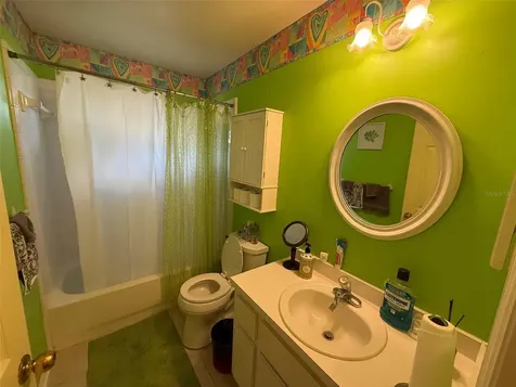 4147 NW 59th Avenue Gainesville FL 32653