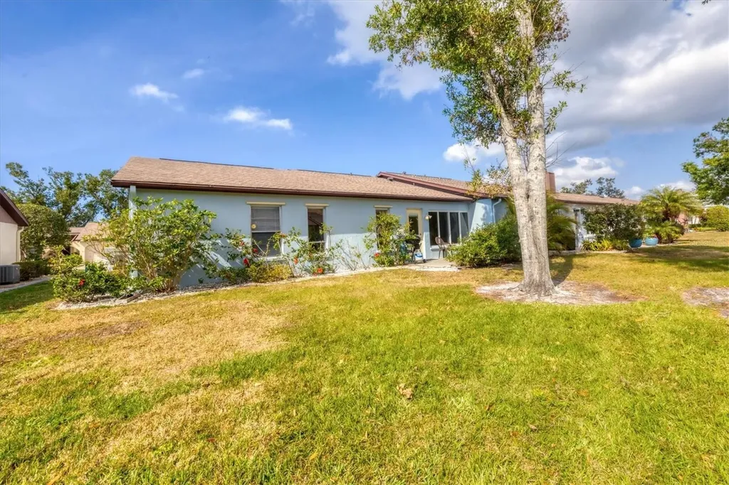 610 Apple Lane Englewood FL 34223