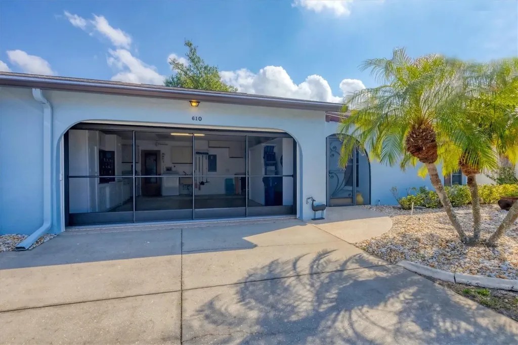 610 Apple Lane Englewood FL 34223