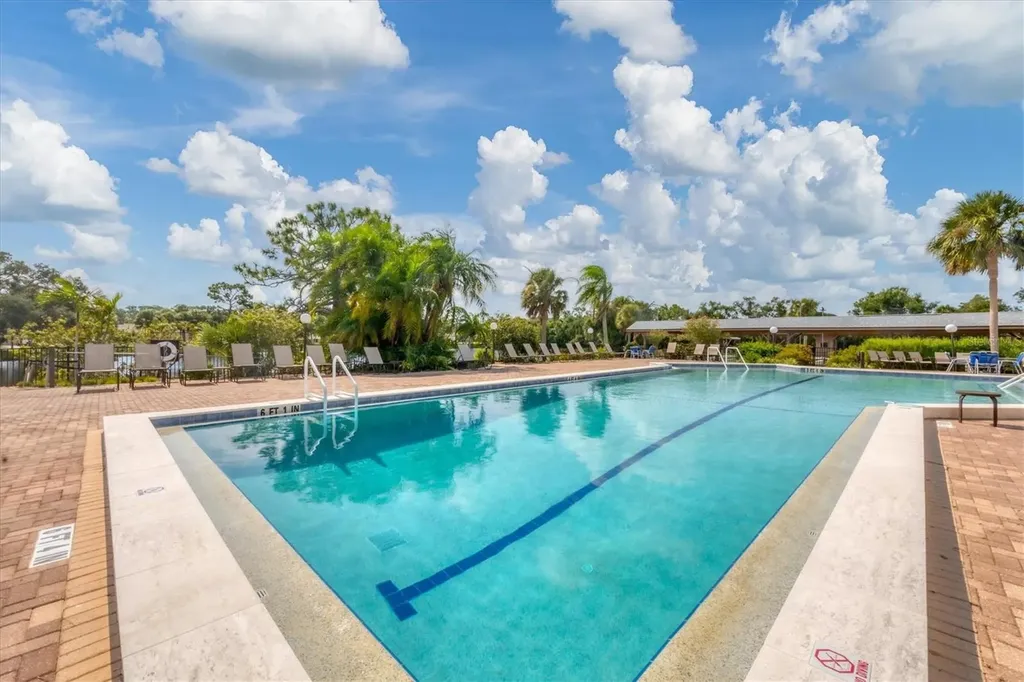 610 Apple Lane Englewood FL 34223